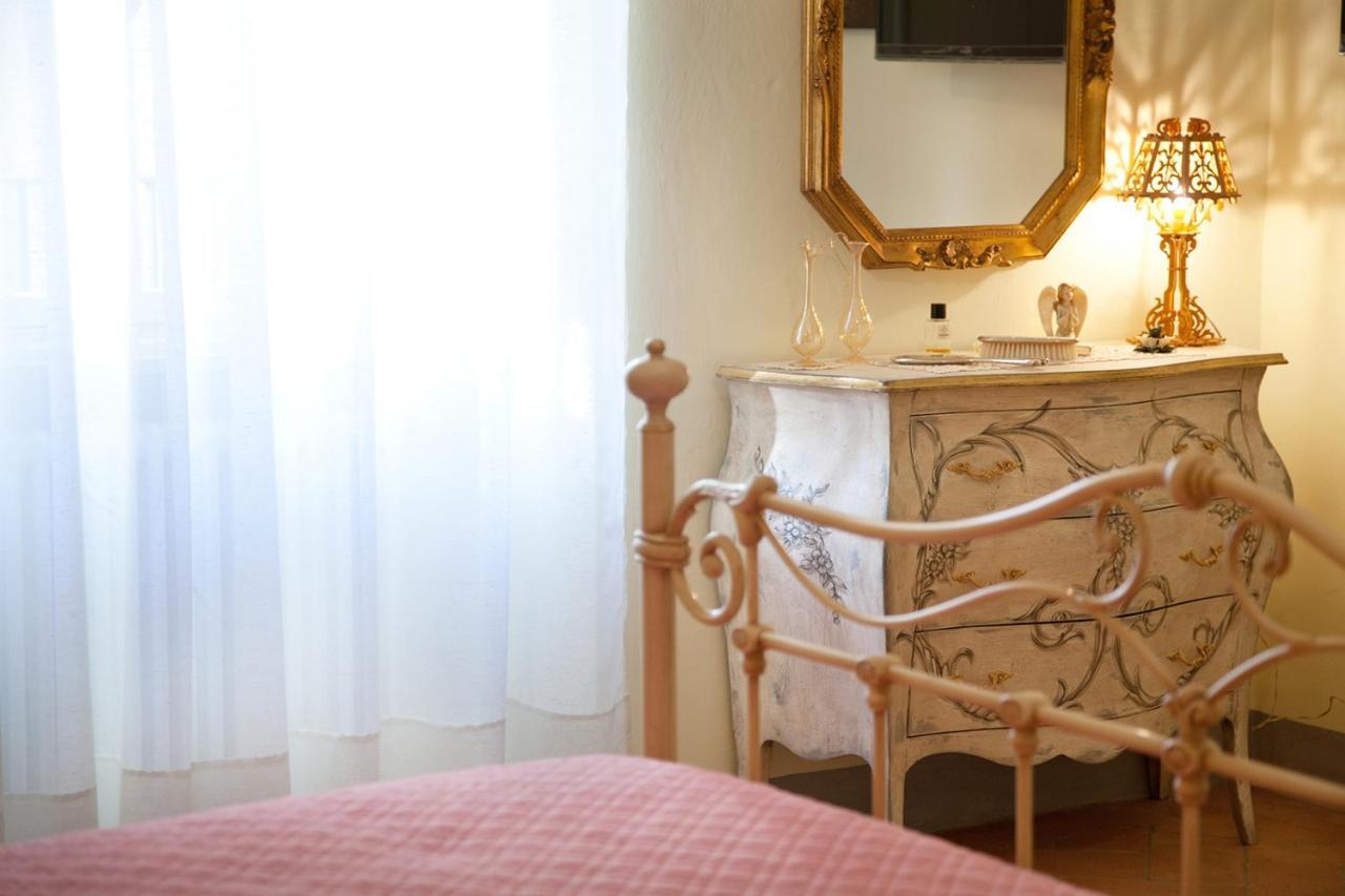 Appartamento di Lusso in Borgo Storico Toscano Bibbiena Esterno foto